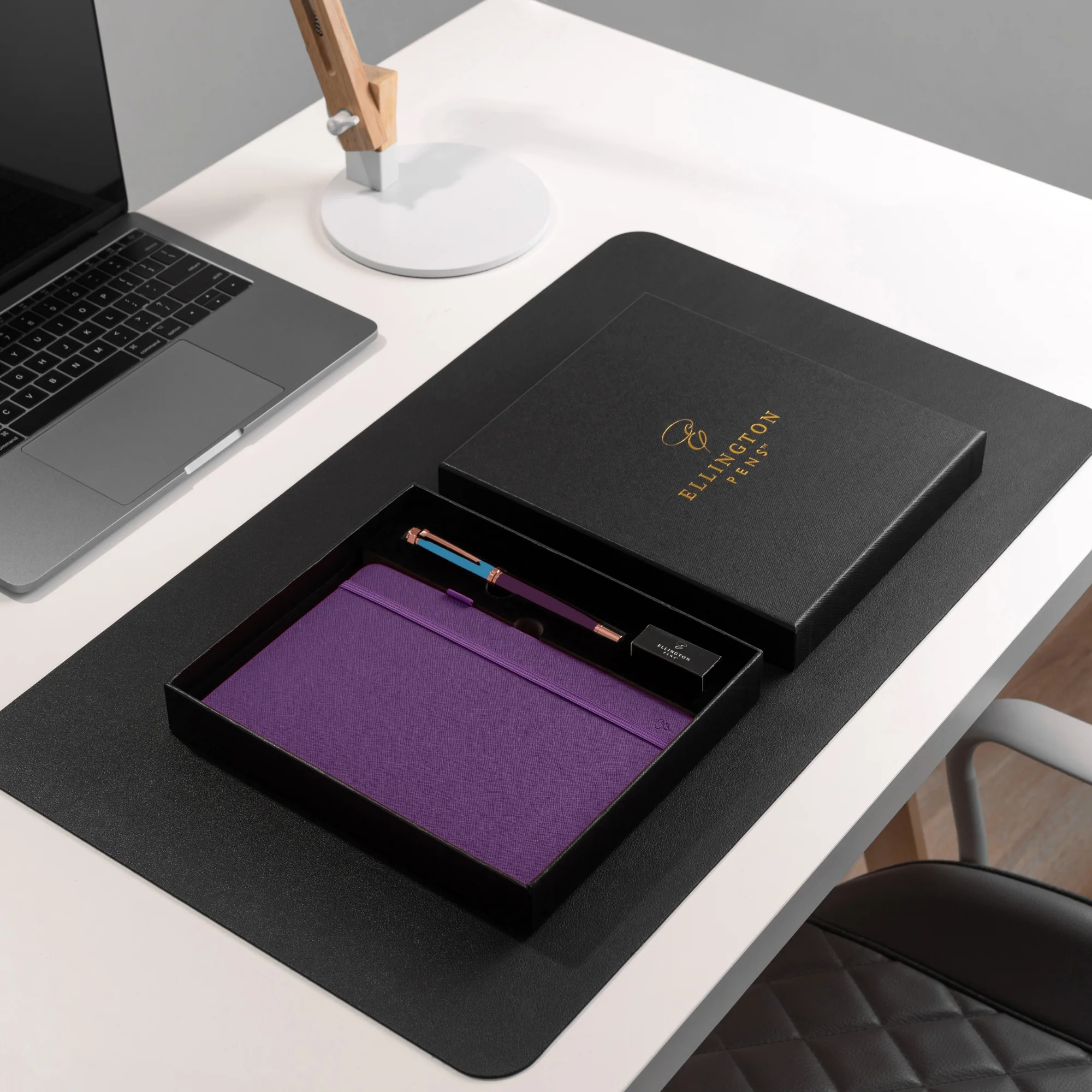 Azure Berry Journal and Pen Gift Set - Image 5