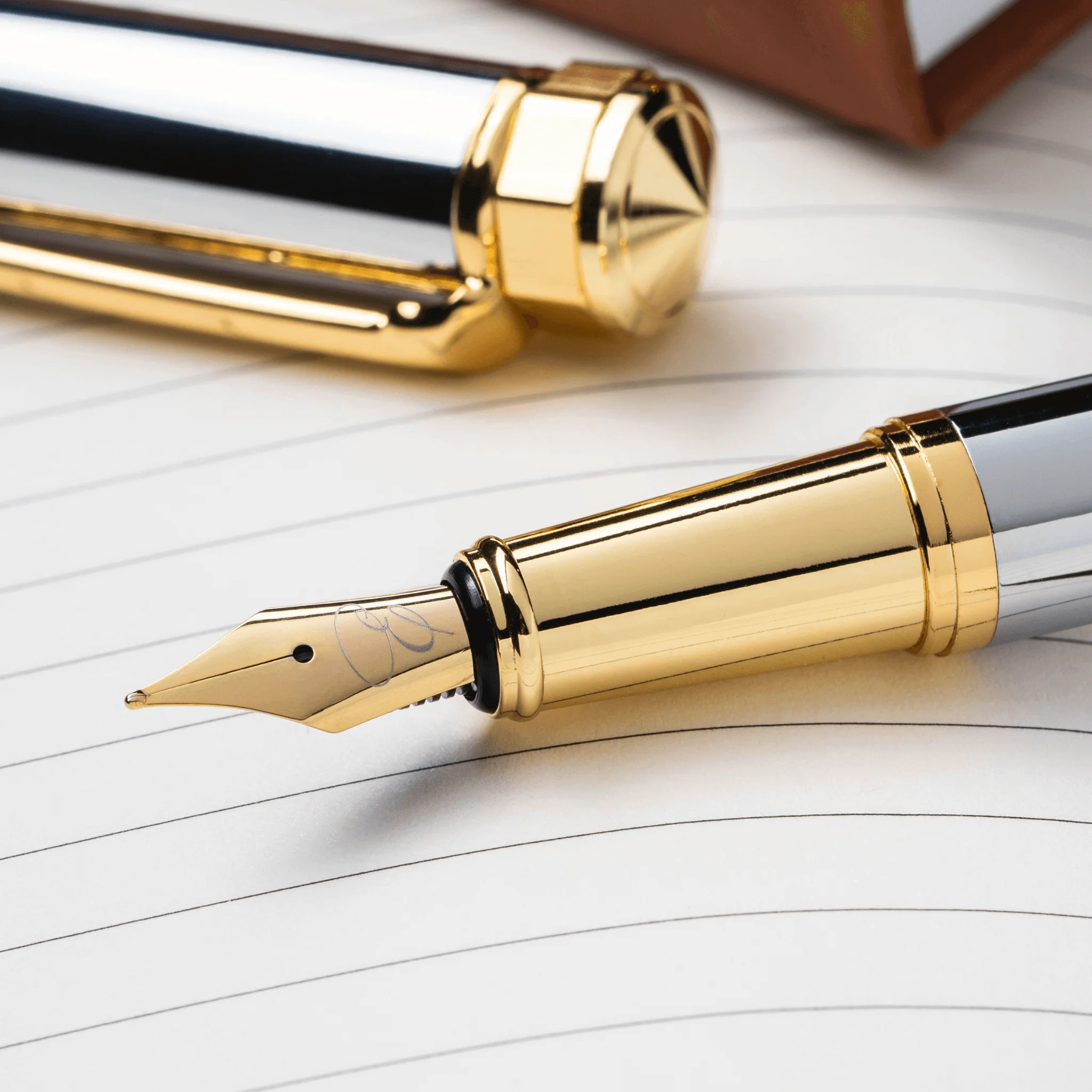 Replacement Nib with Ink Converter - Gold - Image 4
